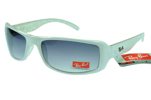Lunettes Ray Ban RB4216 - 009
