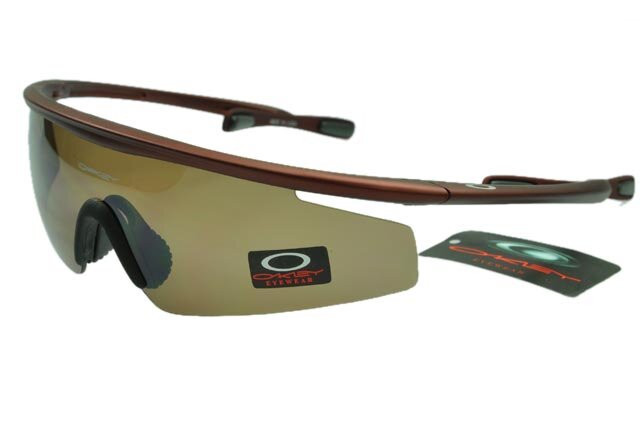 Oakley Asian Fit Lunettes De Soleil Lumi&egrave;re Brun