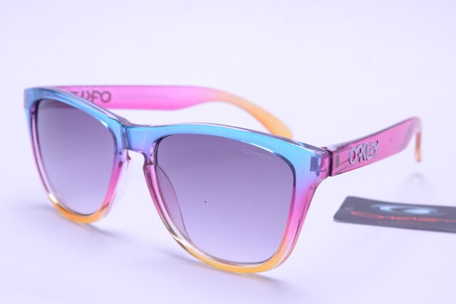 Oakley Frogskins Lunettes De Soleil Lumi&egrave;re Pourpre