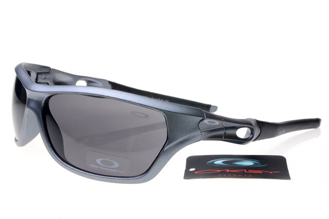 Oakley Fuel Cell Lunettes De Soleil Gris